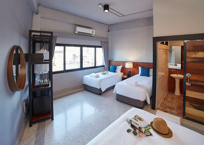 Hotel W22 By Burasari Bangkok