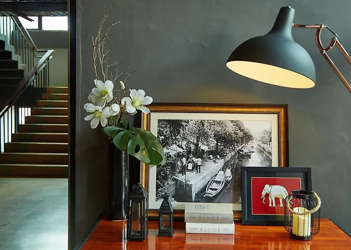 W22 By Burasari Hotel Bangkok